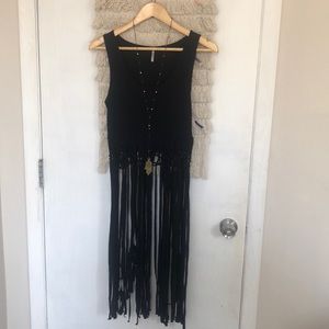 ❗️1 DAY SALE- NWOT Festival Season Fringe Crop Top